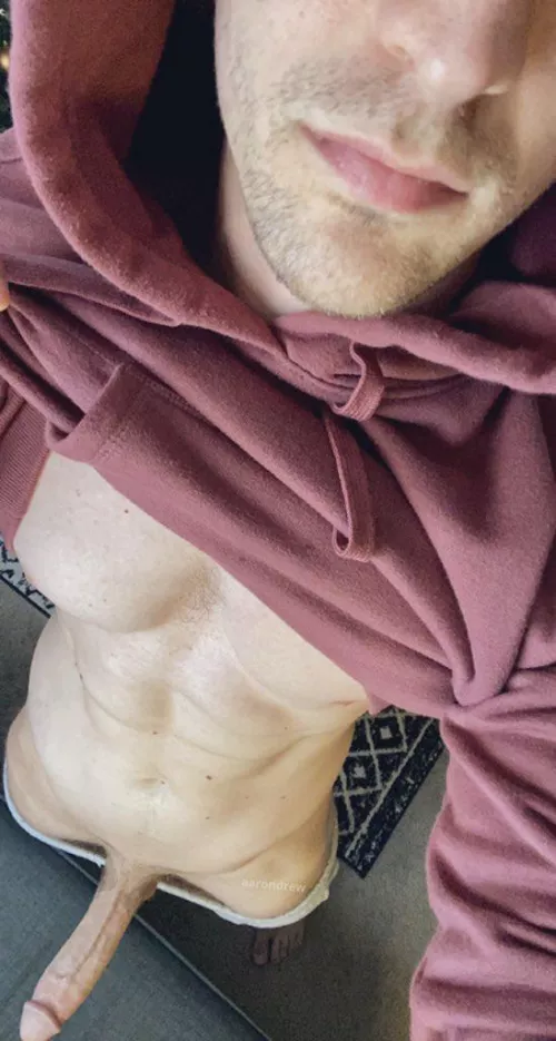 I want to hear you scream while you ride my cock by aarondrewOF