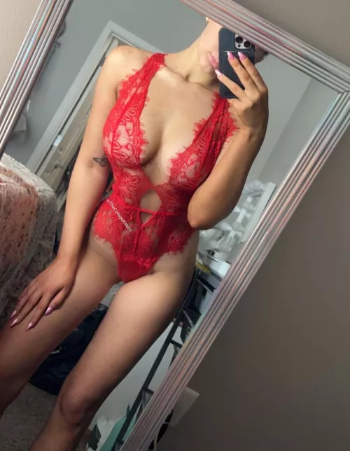 I want to help you start this day with a smile💛 [f] by TheCollegeKitten1