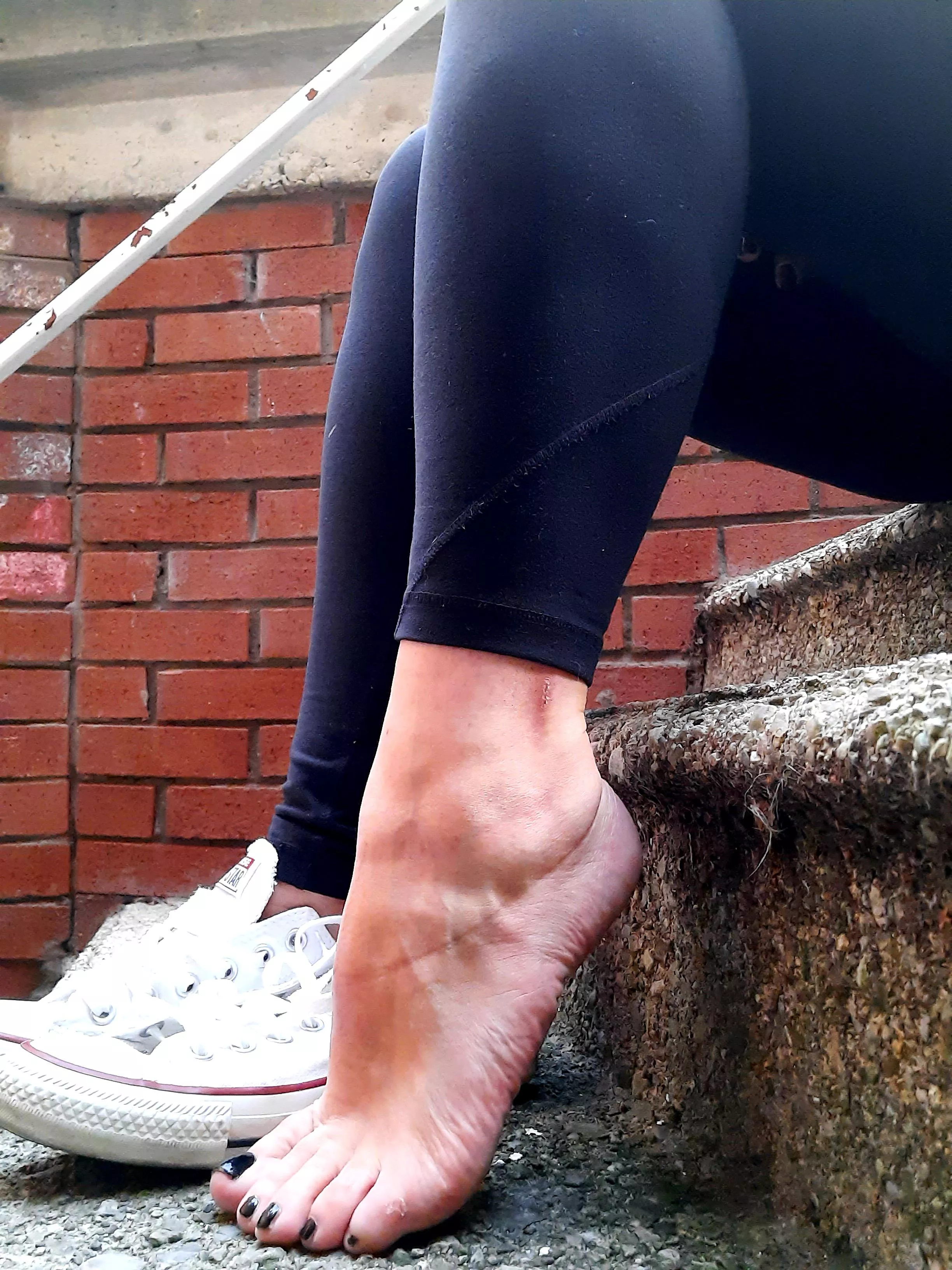 I want to put my sweaty foot on you after a long day 😏 posted by Barefoot_Brooke_xo