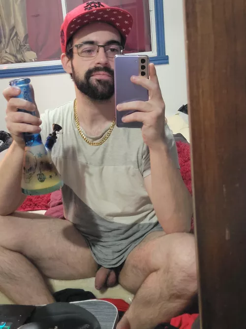 I want to smoke pants down with a bro!