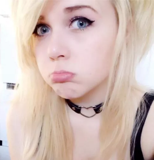 I want to suck a straight guys dick so bad :( by Xfjsksx