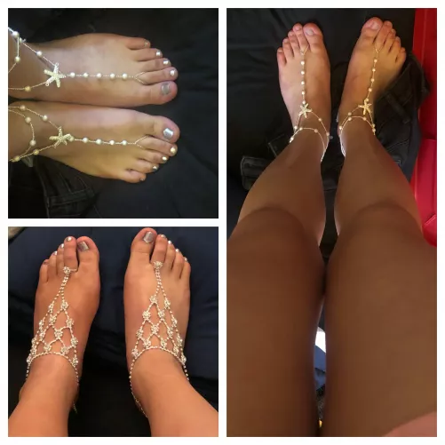 I want to wrap my cute little Asian feet around your cock 🥰 by Pancakesforme13