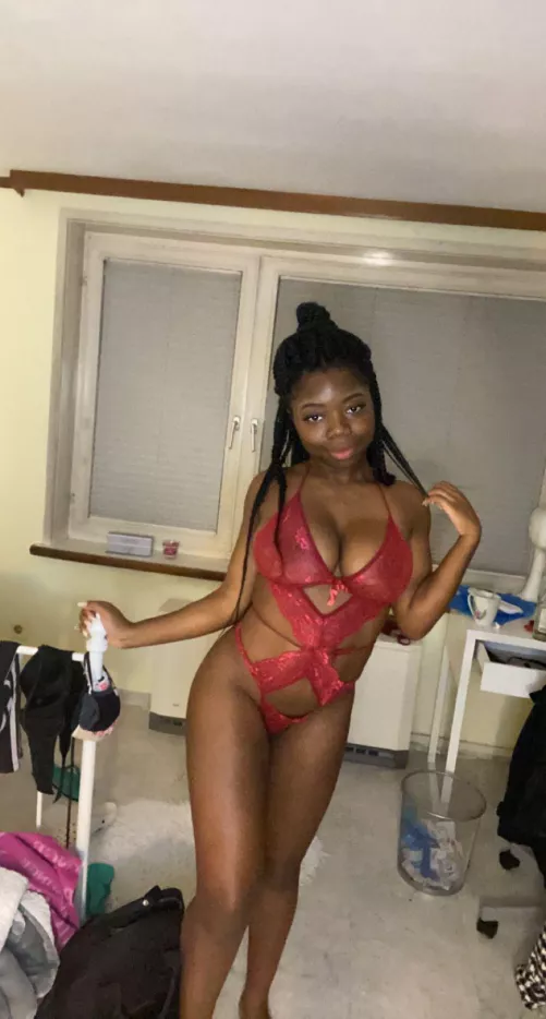 I want you to look deep into my eyes by KiraMalia