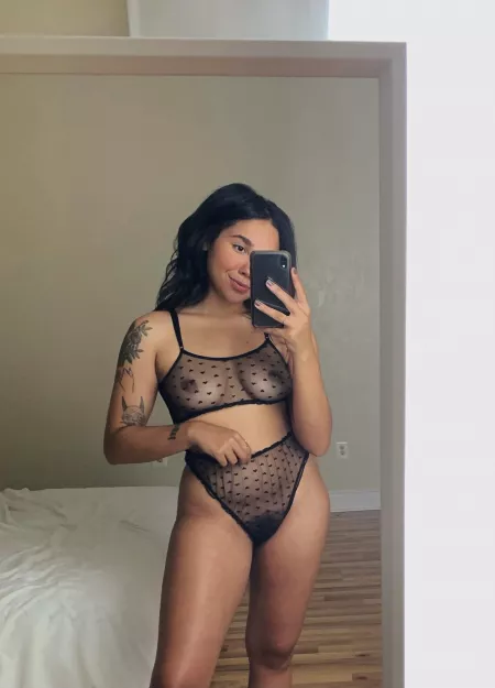 I want you to see all of me so badly by sweetteakay