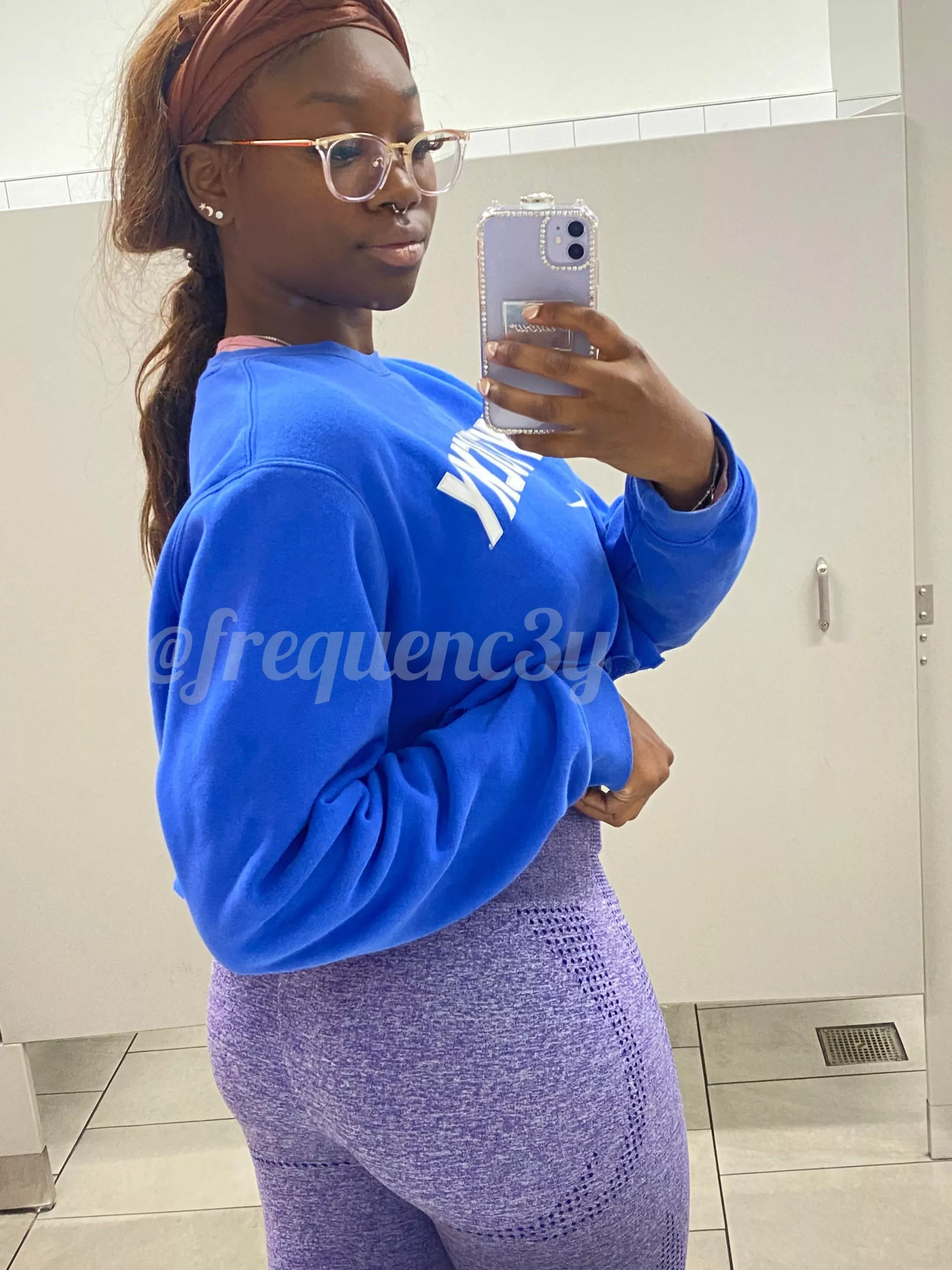 I wanted to be the subreddit’s avi so bad posted by theyluvvleilaa