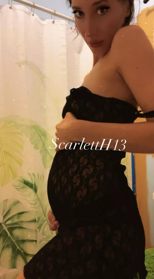 I was 100lbs when I got pregnant, how big do u think I’ll get? by 13ScarlettH