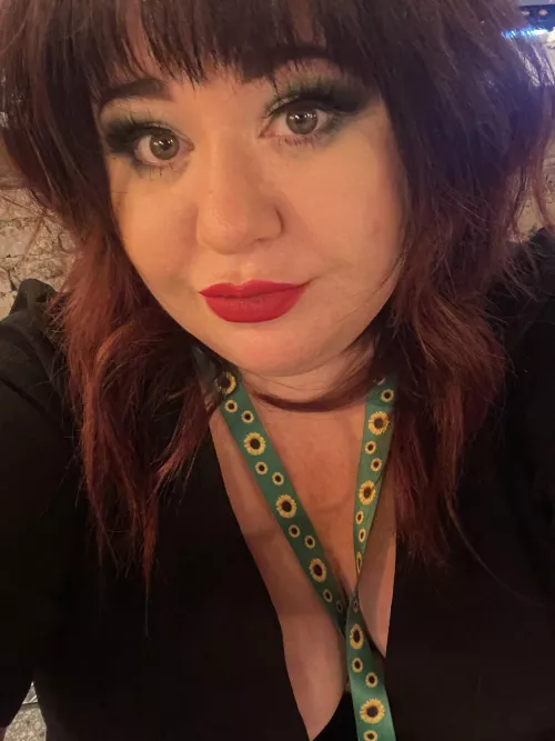 I was feeling kinda cute by weerubywanders