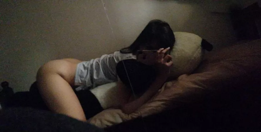 I was supposed to be sick now I'm sick and horny she sent me this pic while I'm at home quarantined because of covid I miss her and her pussy already. (f)20 by astrotelneko