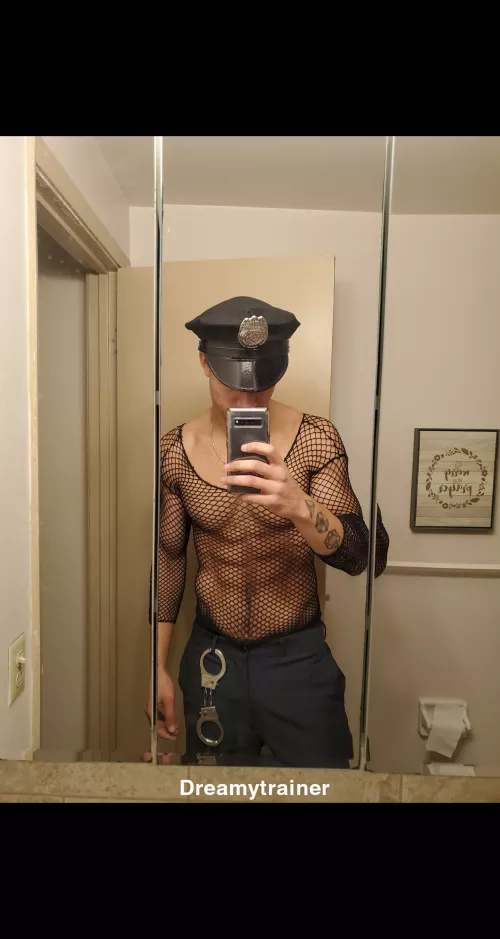 I was well received at the bachelorette party last night by dreamytrainer