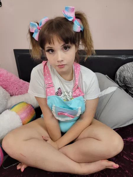 I WEAR IT EVERYWHERE :D by Abriebaby