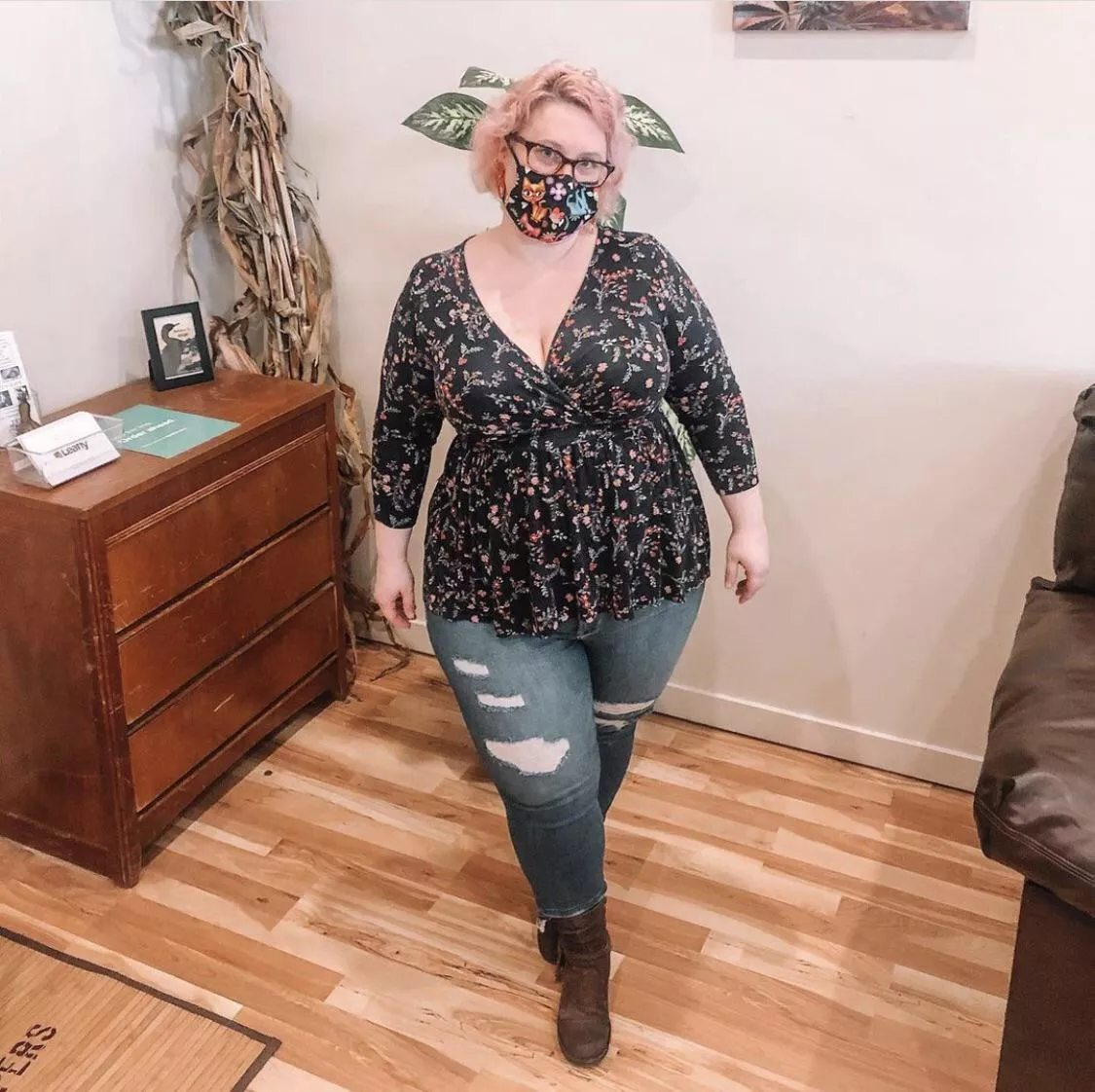 I went out of the house! What?! 🙃 posted by LwaxanaT