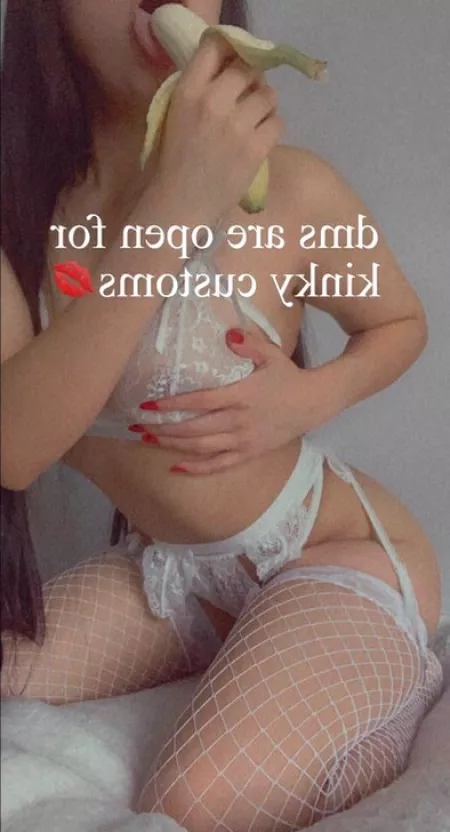 I will make you cum everyday if you make me feel special - add snapchat cutelearn by asdfasdfsddd444