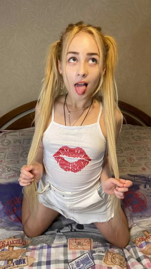 ❤️ I will play Video Games with and you Drink Beer! 💋 Replying on chat INSTANTLY! 😍 Don't miss a chance to get an advantage of my BARELY LEGAL PUSSY 💦 FREE ONLYFANS link below 👇 by Positive-Opposite187