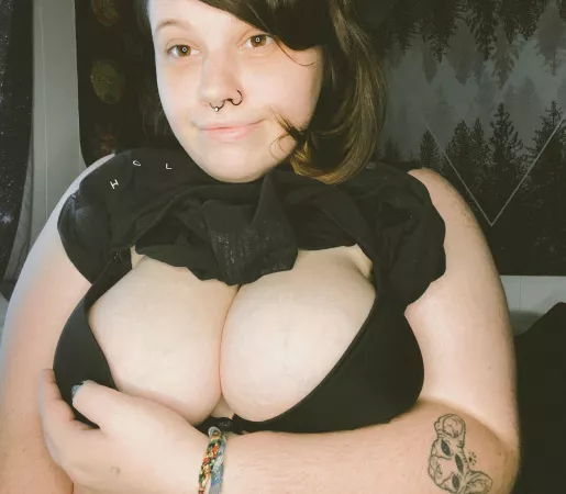 I wish bras didn’t exist tbh ❤️ by lilraccoongirl