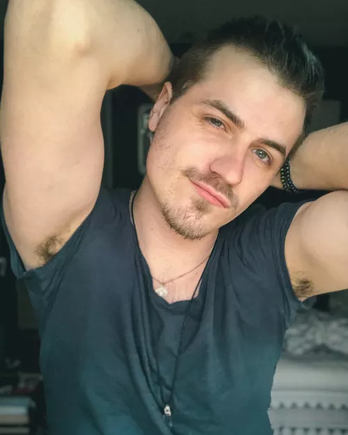 I wish i can find this shirt but alas i cannot :( by Odd-purple-flower