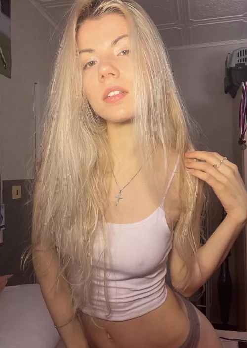 I wish I could spend Xmas Eve with a nice gentlman! by veronikapure