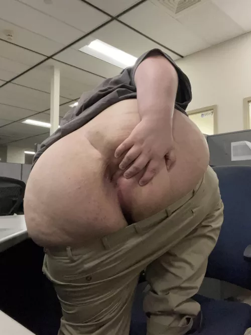 I wish someone would find me like this at work and take advantage of my hole! by hornychub423