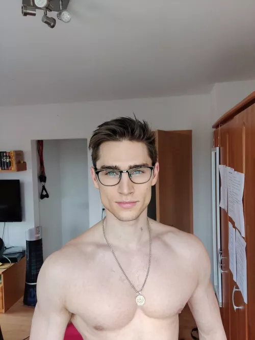 I wish you an amazing Monday ☺️ You got this :) by jonasheimononlyfans