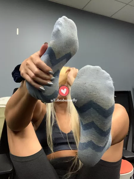 I wish you were here to lick my feet clean 🧦 by librabutterfly