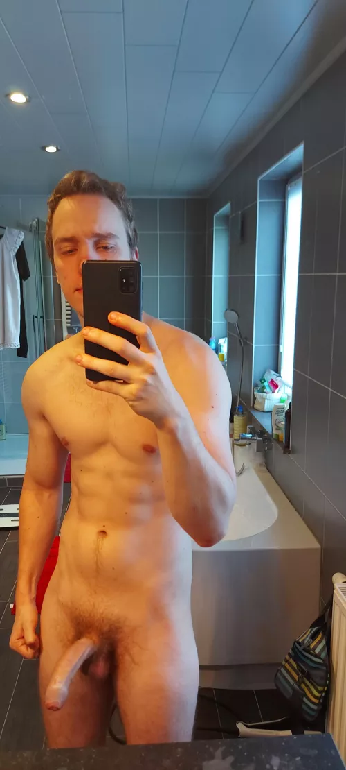 I woke up with a big morning wood, help me ? Pm open ;) by belgarathhh