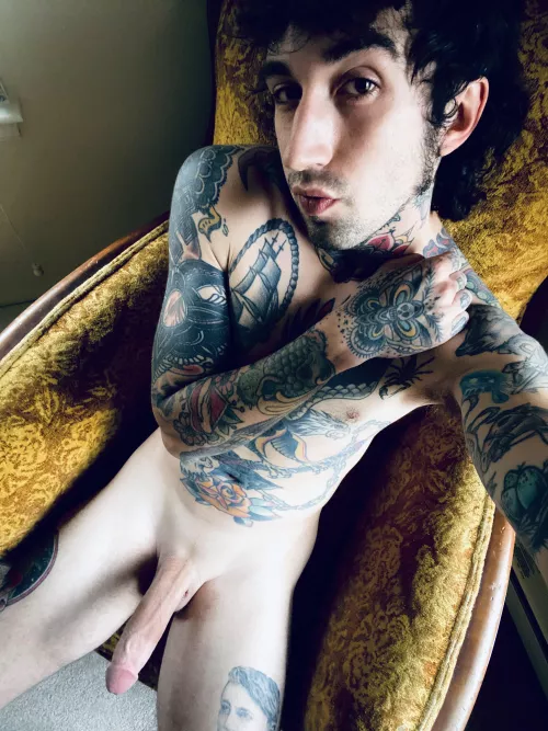 I wonder if the neighbors saw me. by loveulikeareptile