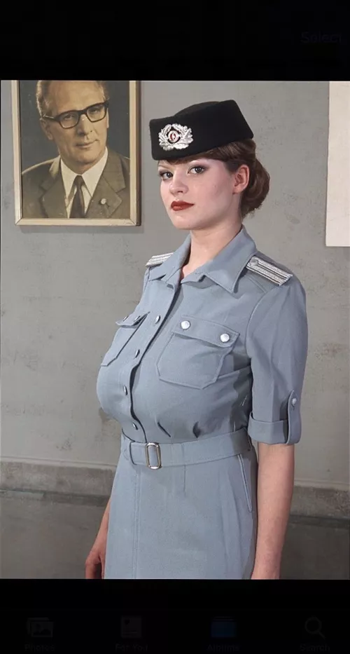 I wonder why retro pics like this aren't received well in this sub by VidockX