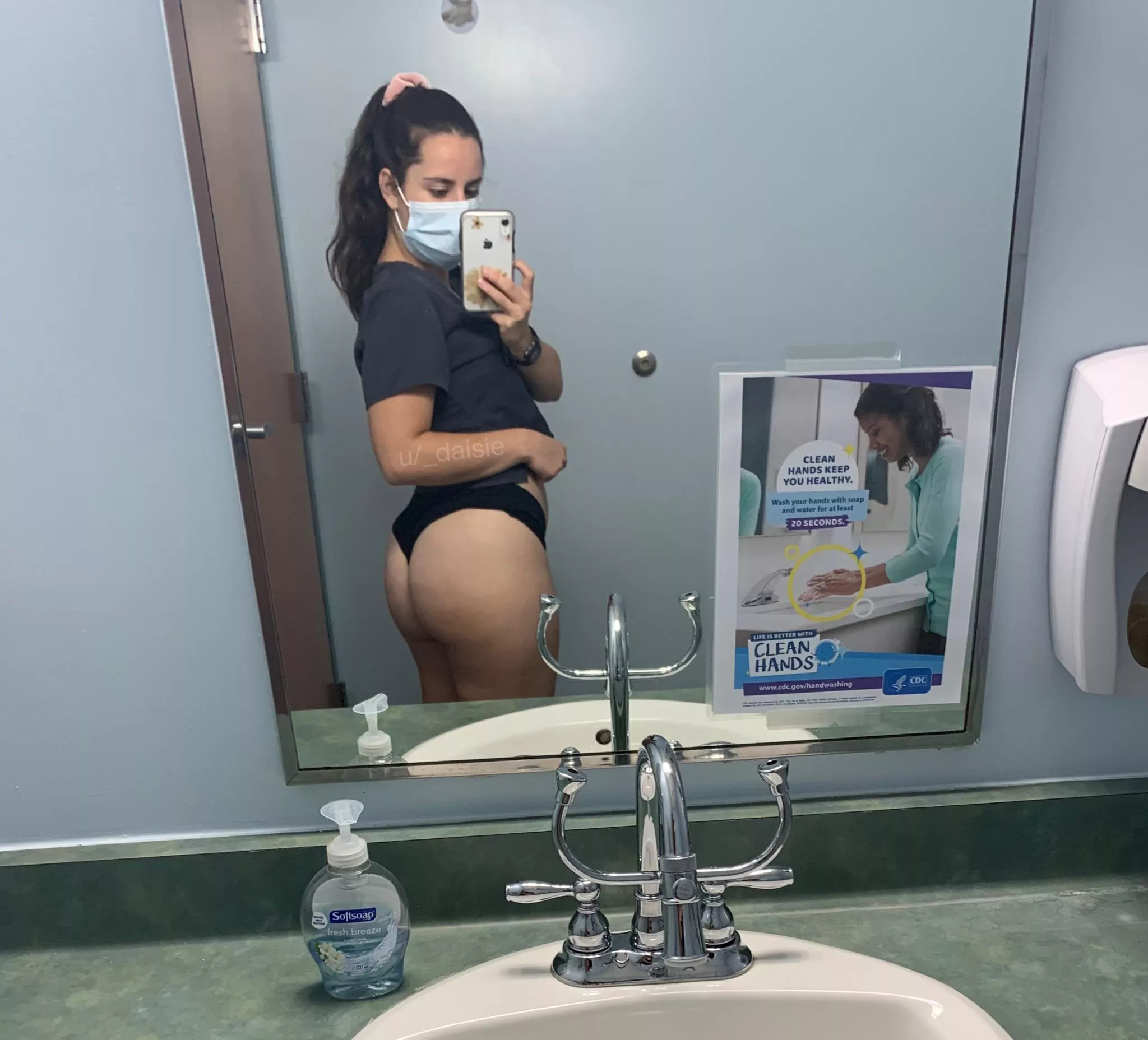 i work with dogs, so i like it ruff🐶 posted by _daisie