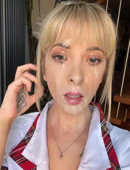 I would like to have another load by MarisaBiggs