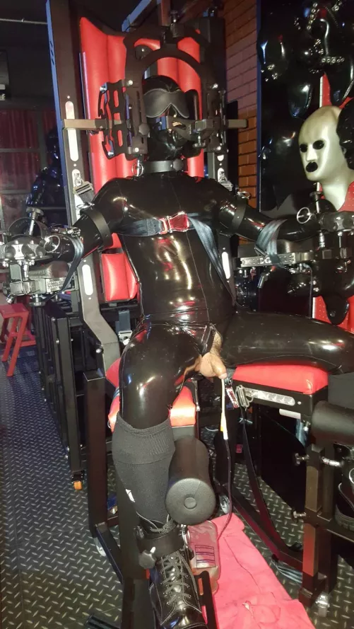 I would like to sleep like this by Elegant-Belt-6239