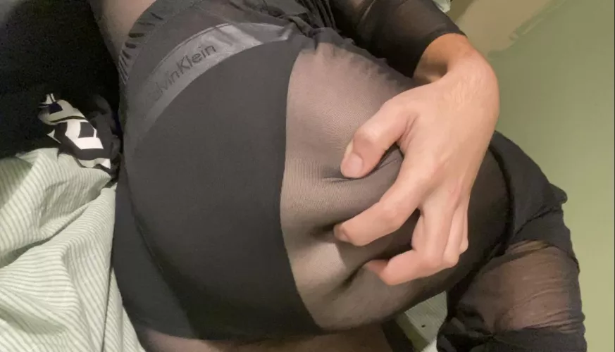 I would love for my booty to be drawn by Audubons_avians