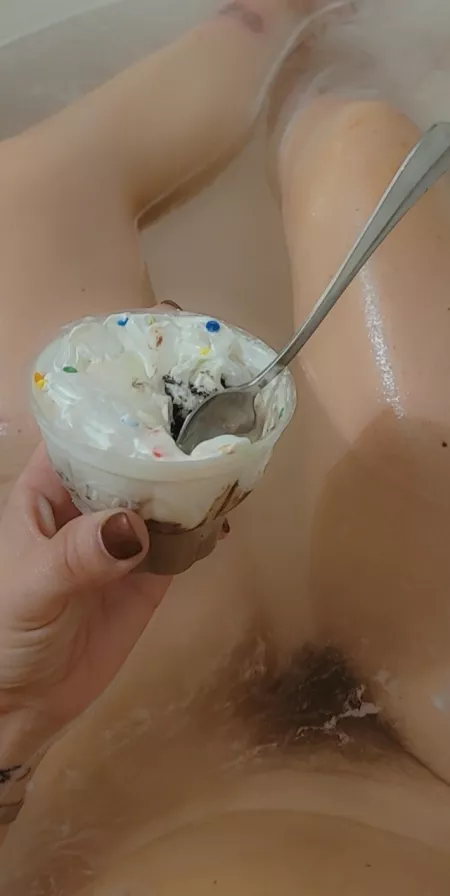 Ice cream pie in the bath 🥵💦🧼 by MNCowgirl85