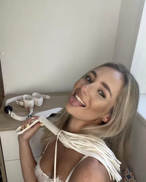 Id let you cum all over my face with ur demon cock💋💅 by CutieToTop