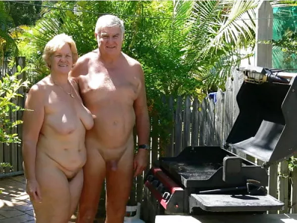 I'd love to attend this GILF's cookout by Udderluvr2020