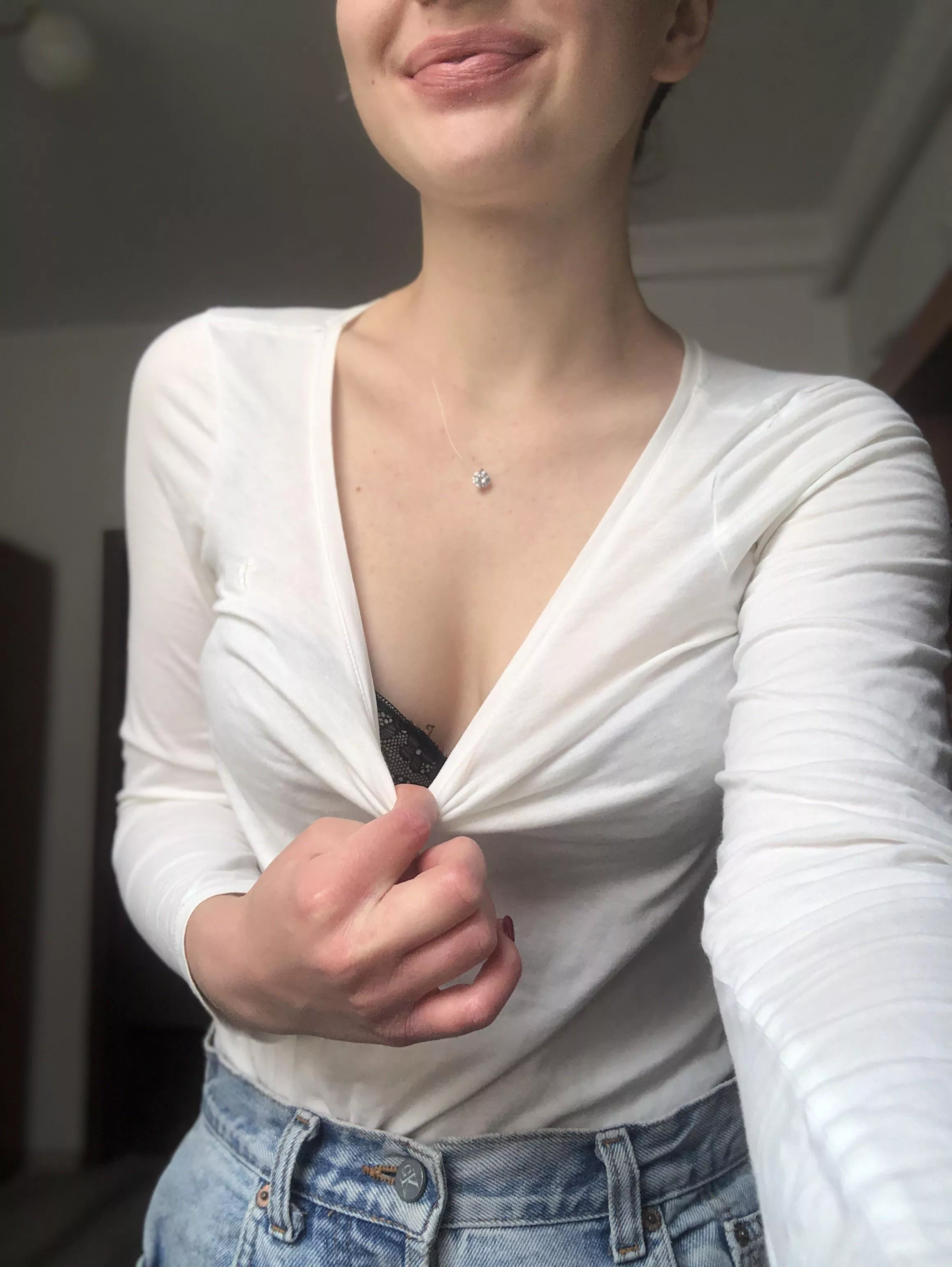 Id love to have a horny boss 😉 posted by littlebabyeva