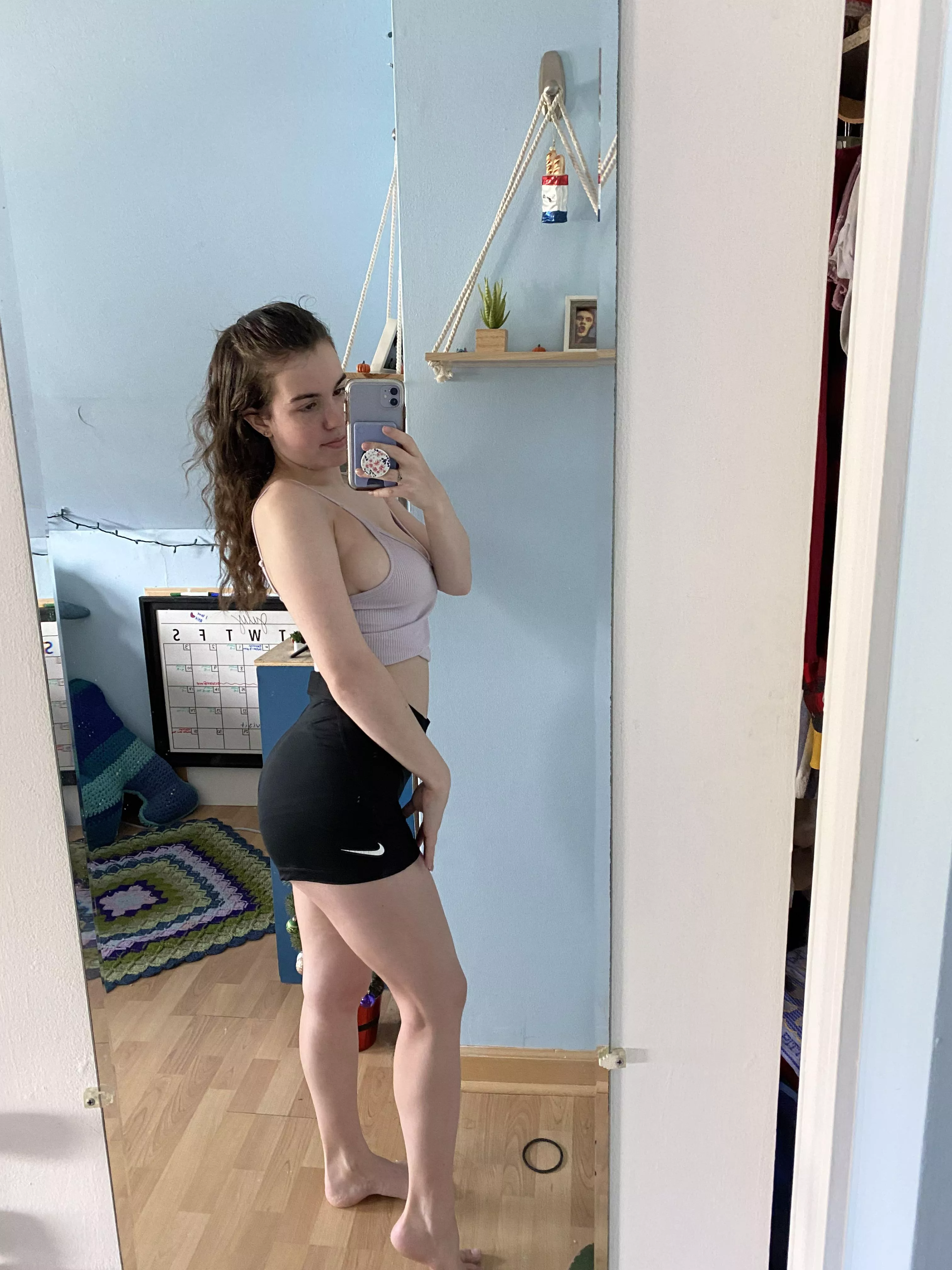 i’d love to have some fun between classes😉 posted by alyssafranco227