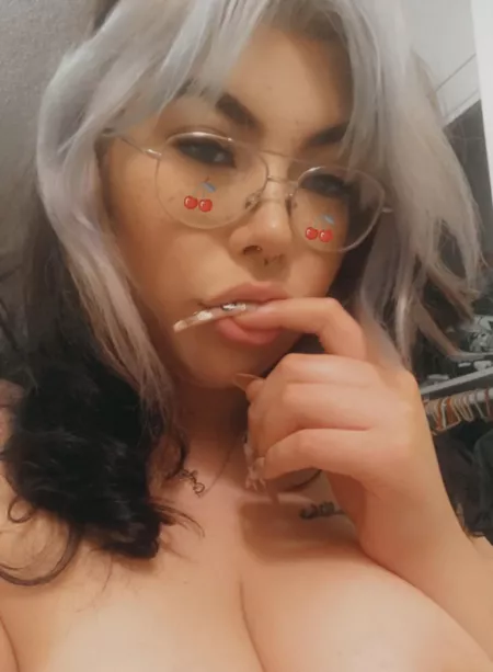 id rather be sucking on dick by triste_chelixxx
