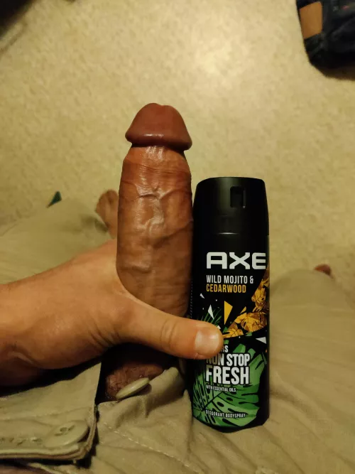 I'd say pretty large by Emmraw