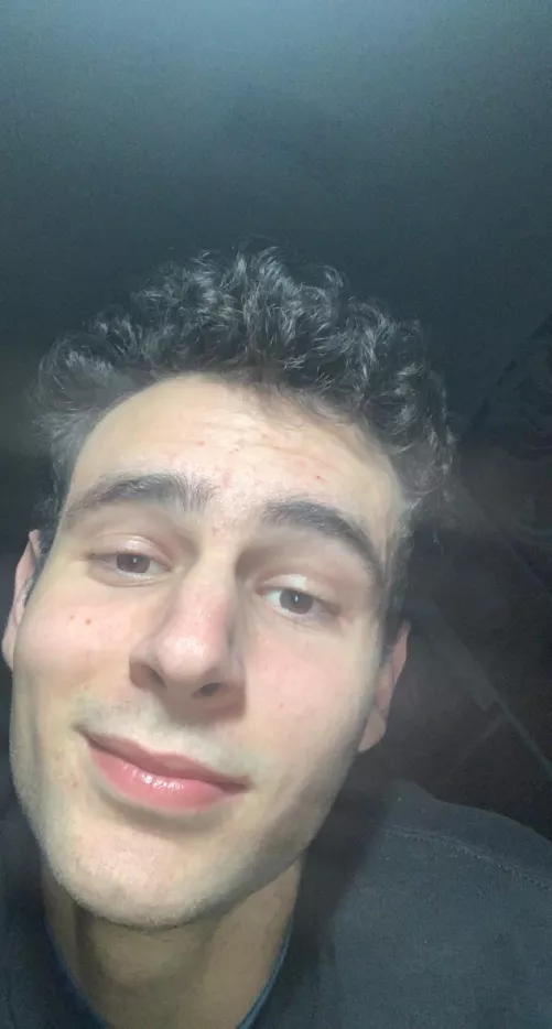 If anybody’s going through something difficult tonight, I’d like to remind you your current situation isn’t forever, no matter how much it feels like it is. We all move on eventually, you can do this! Enjoy the present as much as you can :) ❤️  by allyouneed_islove