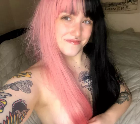 If even 4 guys likes this I’ll be happy and fuck myself by uwuucifer2