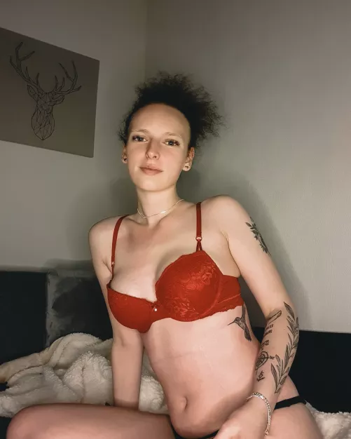 If even 4 guys see my 19 y/o tits, I'll celebrate and fuck myself 🦋 by Linea2001