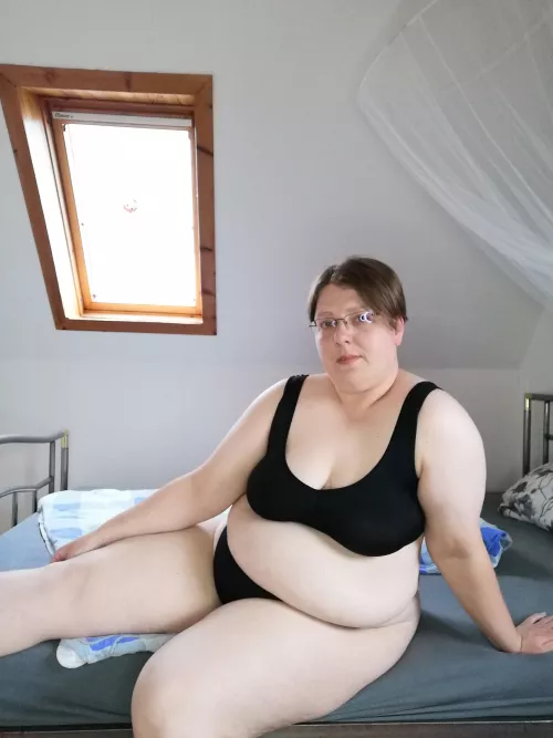 If even 5 guys like this, I’ll celebrate and fuck myself 🙈 by ytirmKaja