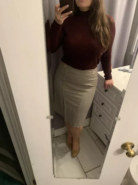 If I approached you at the bar and asked you to take my wife home with you and fuck her, would you? by SignificantSam1