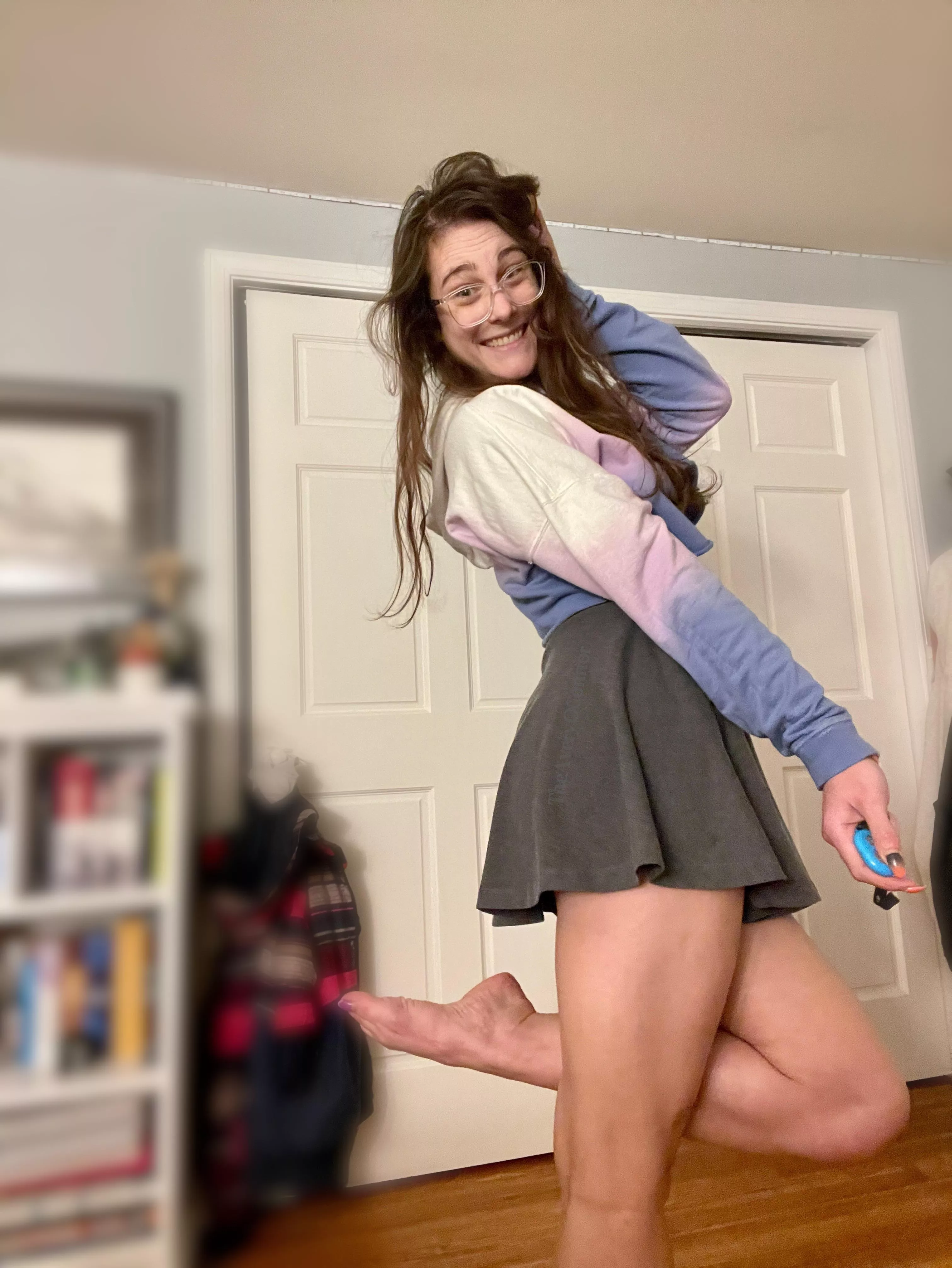 If I bend over, you’re seeing everything posted by TheAveryOConnor