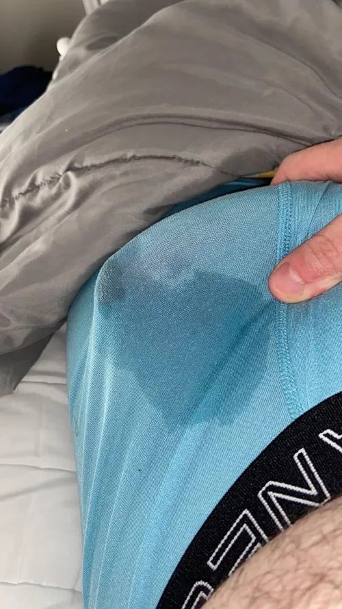 If I keep going, I’m going to need to change my underwear by secretbihubby27