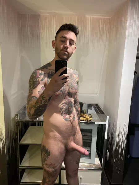 If I left you a room key… you coming? by big_rich_rodney