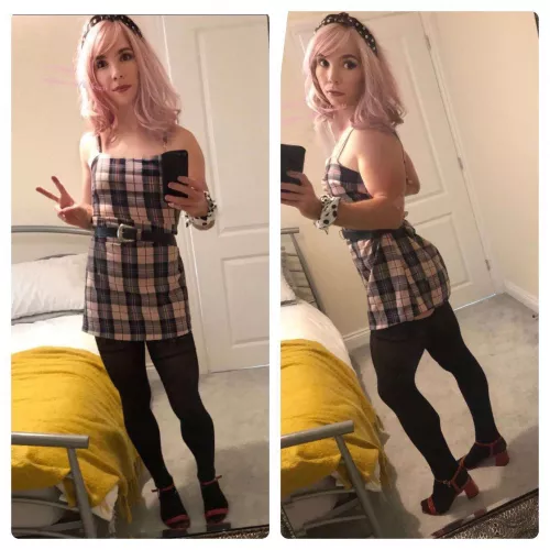 If I put on my sisters dress, would you date me? by loulou231alt