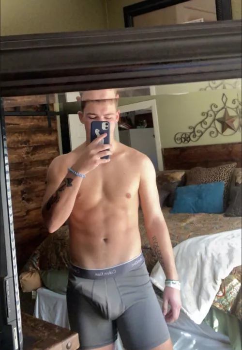 If I showed up to your house like this would u let me fuck you ?? by thatonestud3