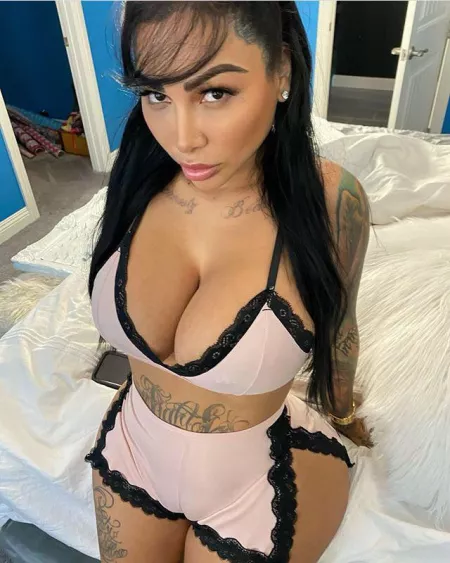 If it’s not slutty you‘re wearing the wrong clothes by sir_knighttington