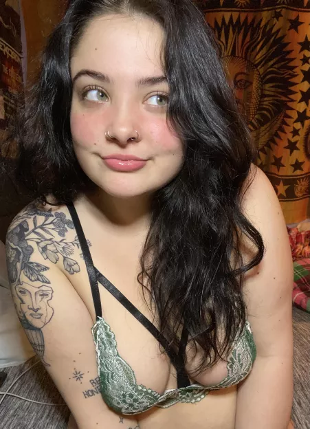 if only you could feel how soft my lips are… by graciewoods88