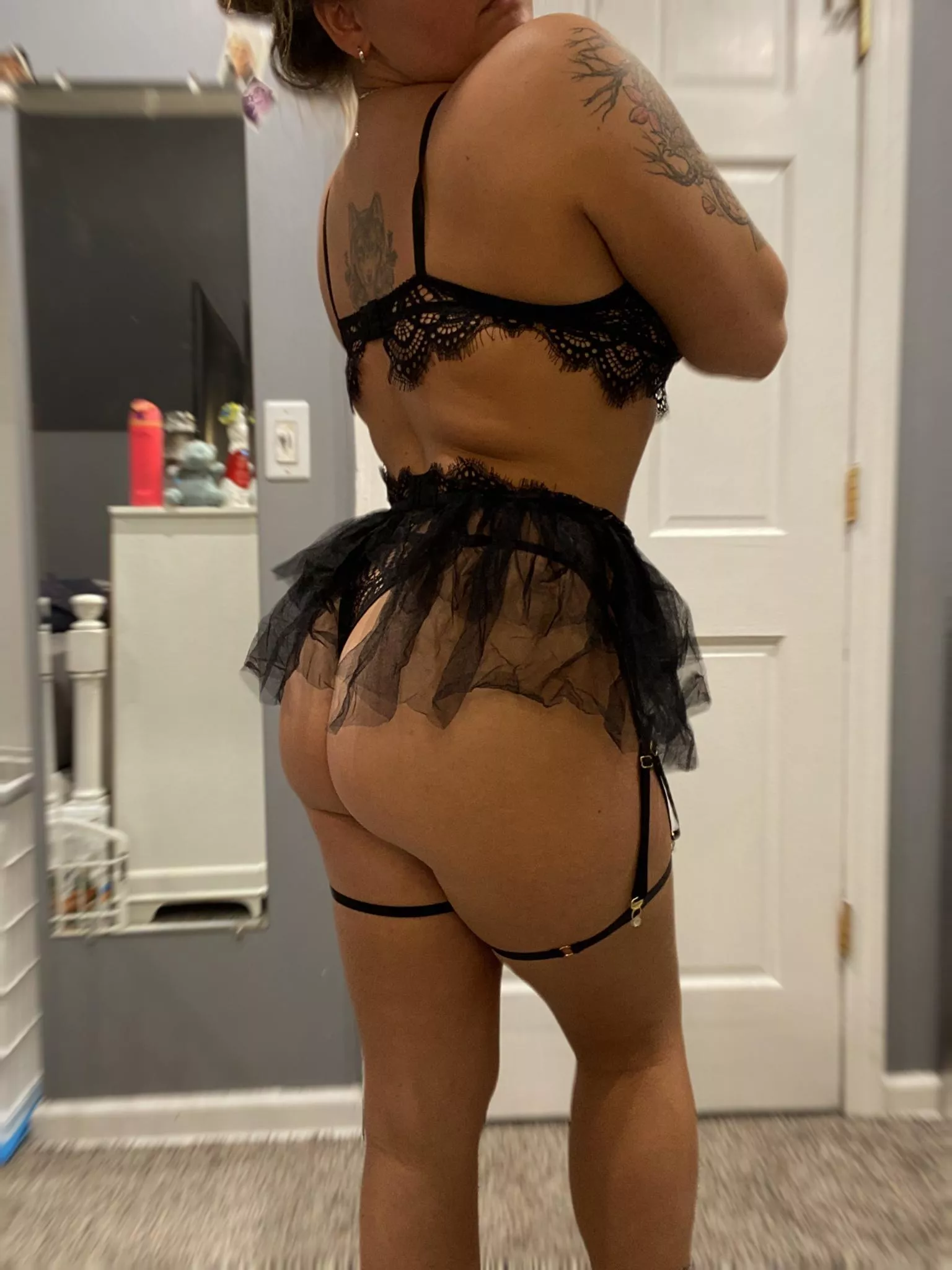 If she wear a lingerie tutu…. She a freak😈 posted by marciemischief